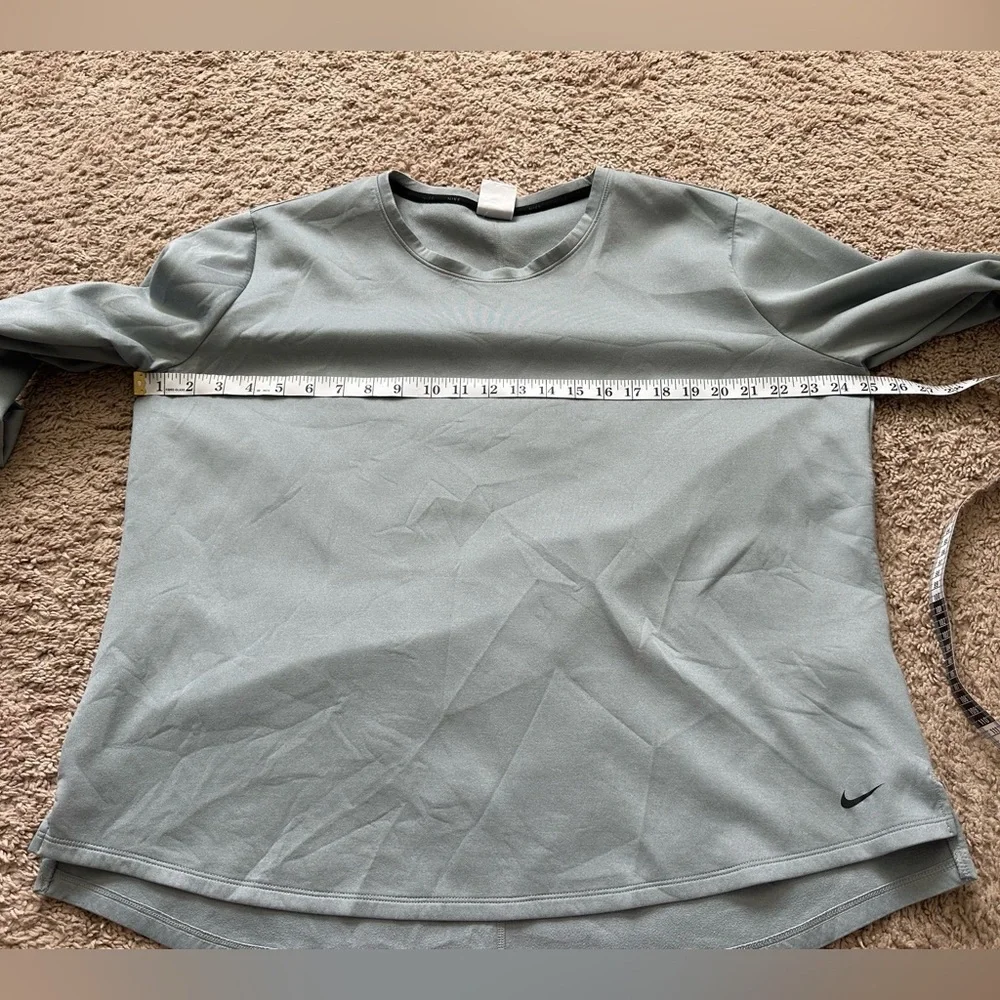 Nike Women's One Therma-Fit Grey Long Sleeve Top Size XXL